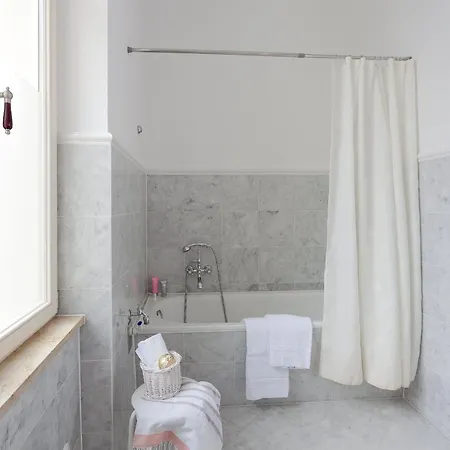 Schlossbauer Nr 09 公寓 *