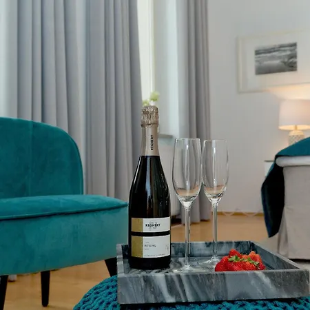 Schlossbauer Nr 09 דירה *