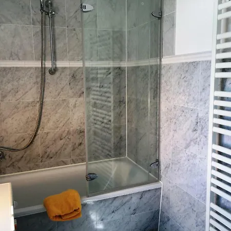 Schlossbauer Nr 09 * הרינגסדורף